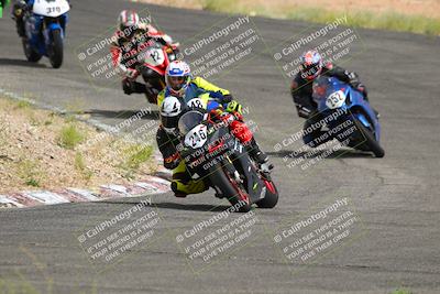 media/Jun-04-2022-WERA (Sat) [[b852bbbd55]]/Race 14 Senior Superbike Expert and Novice/